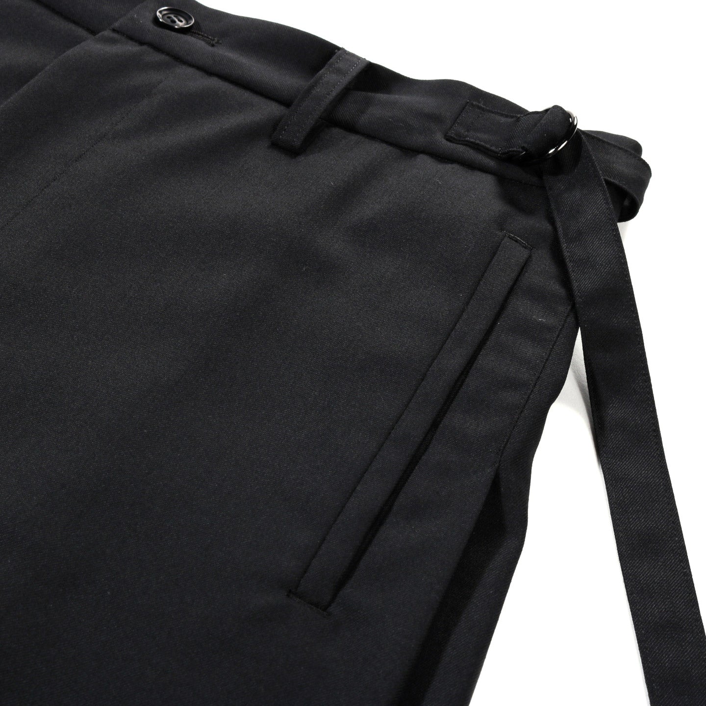 COGNOMEN PLEATED WIDE SHORTS BLACK