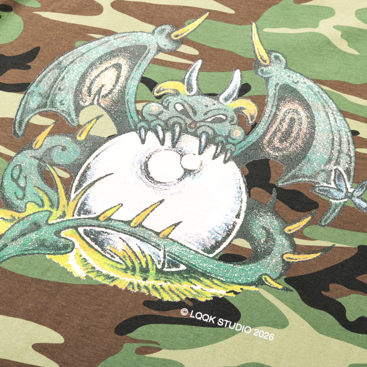 LQQK STUDIO CRUEL BARB DRAGON TEE CAMO