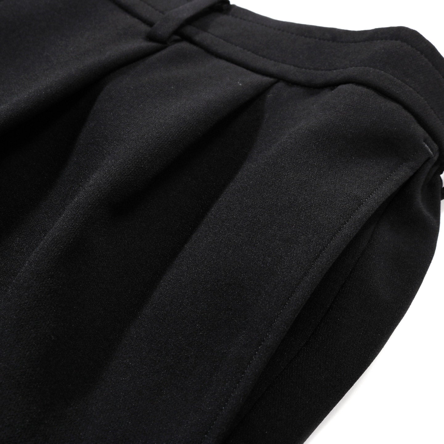 N.HOOLYWOOD 2251-PT51 PLEATED EASY SHORTS BLACK