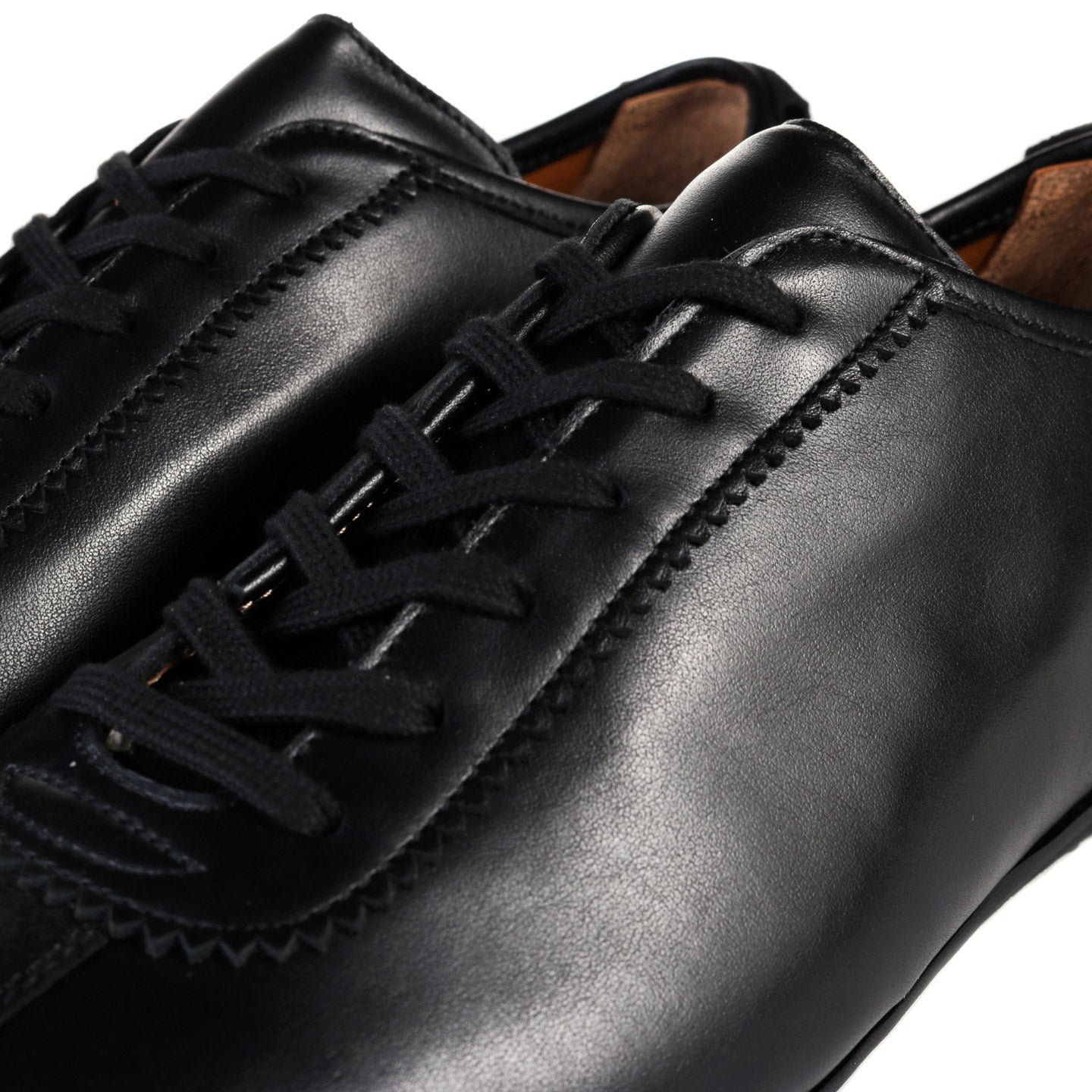 REPRODUCTION OF FOUND SWEDISH MILITARY TRAINER BLACK