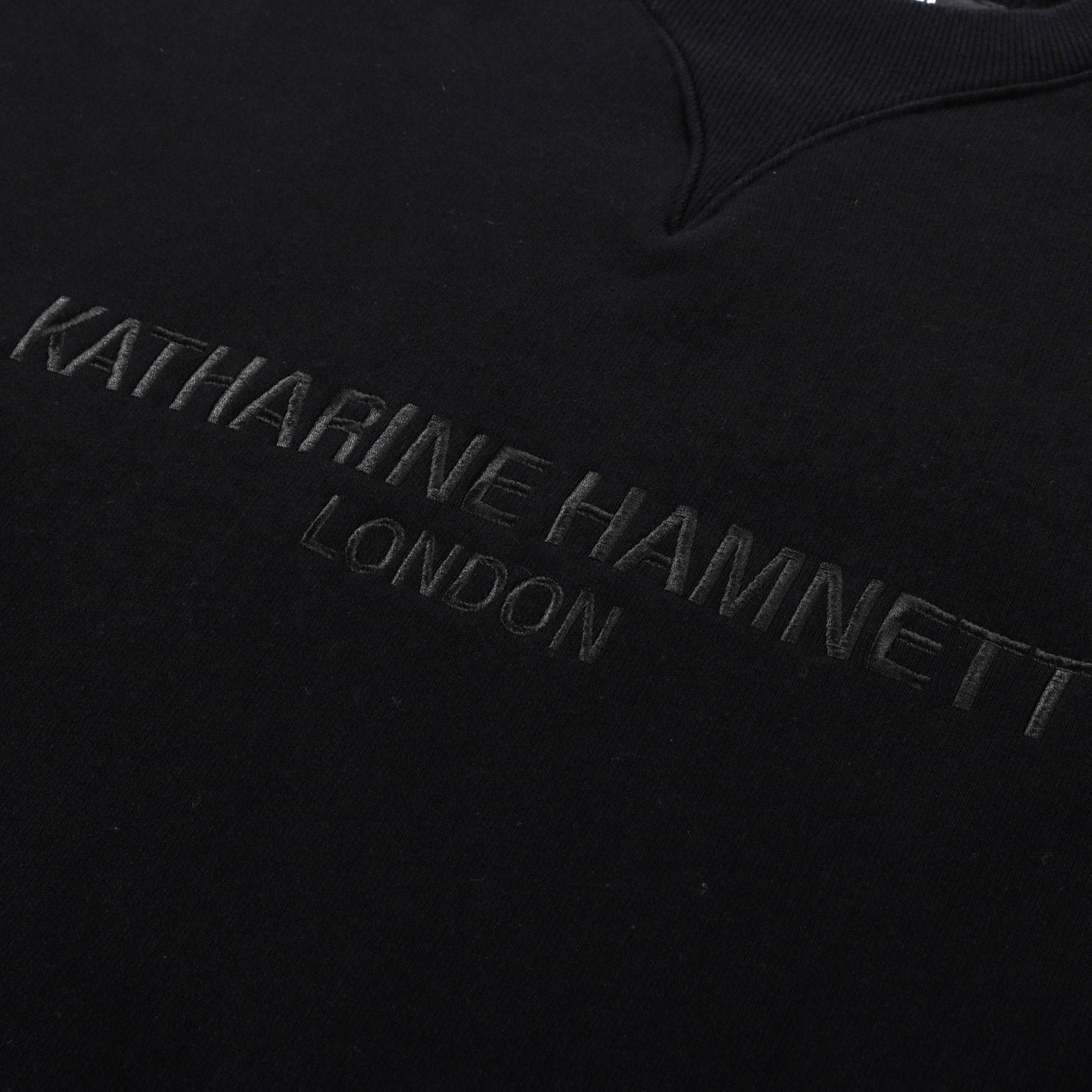 NEIGHBORHOOD KATHARINE HAMNETT LOGO CREW SWEATSHIRT BLACK